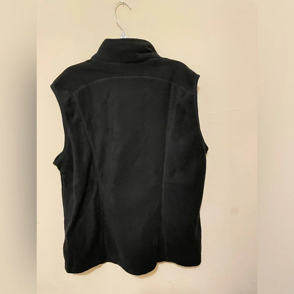 North End Ladies' Three-Layer Light Bonded Performance Soft Shell Vest - BLACK - Picture 5 of 7